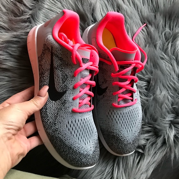 NWOB 💕NIKE FREE RUN CHECK SIZING AVAIL 👟 - Picture 5 of 6